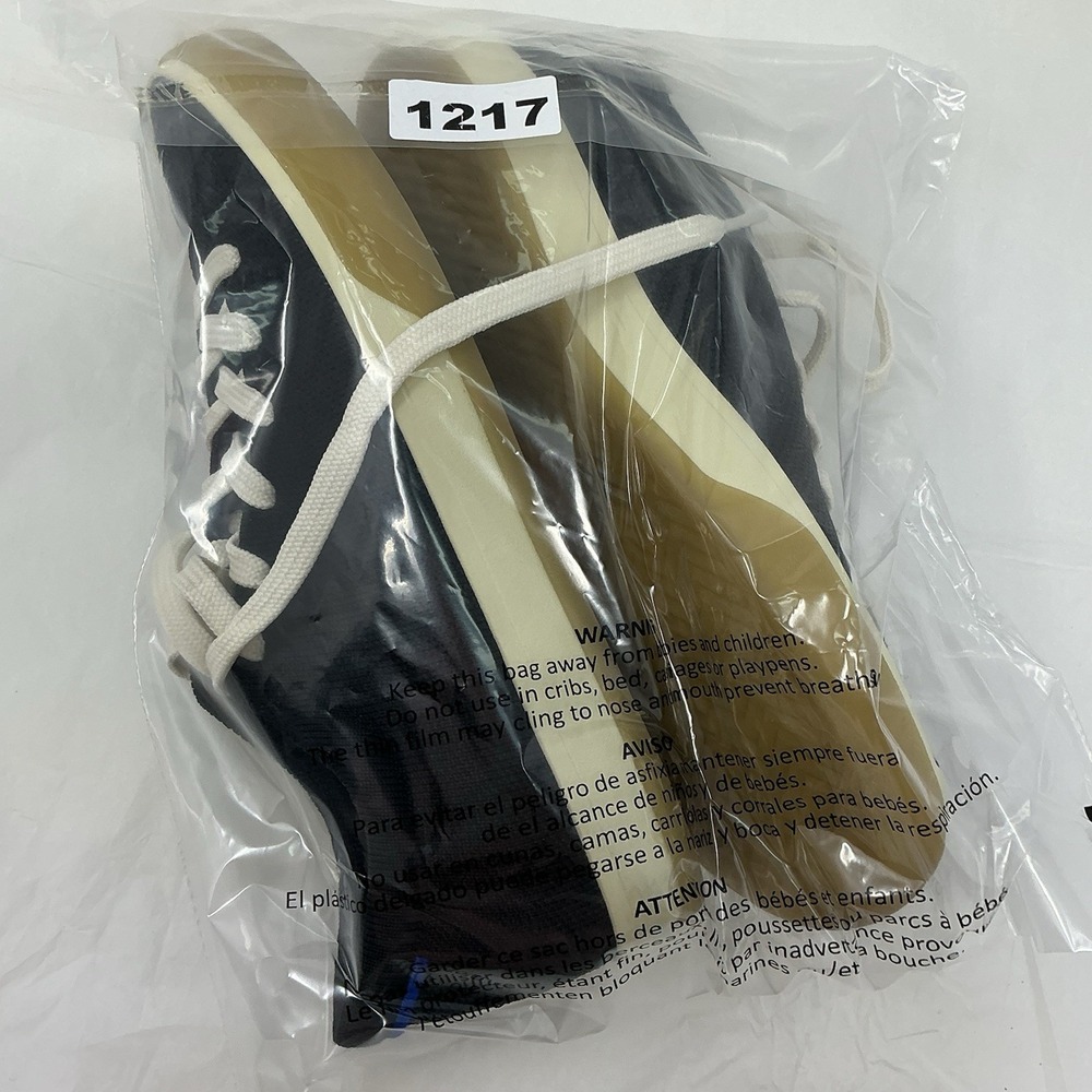 Rothy's The Lace Up Sneaker Women's US 8 Black Knit Soft Flexible Comfort Flats - Picture 14 of 14